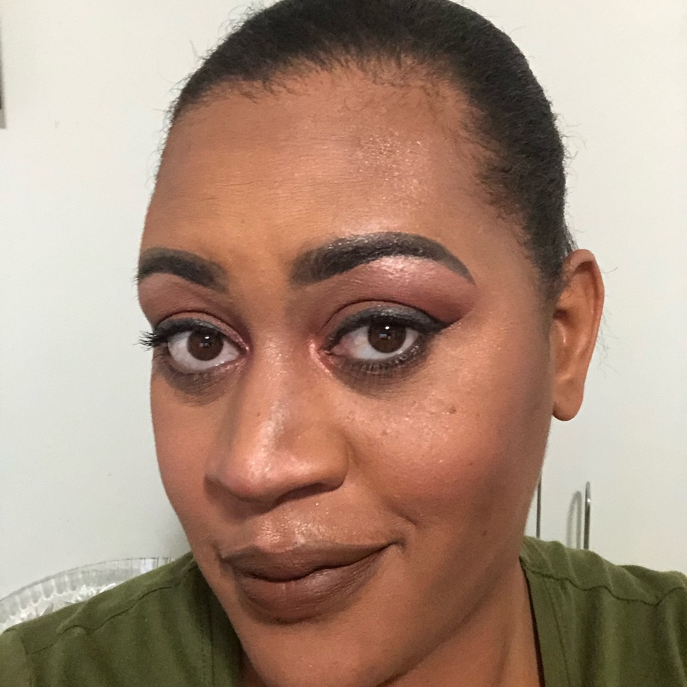 Meet your Posher, Stephanie